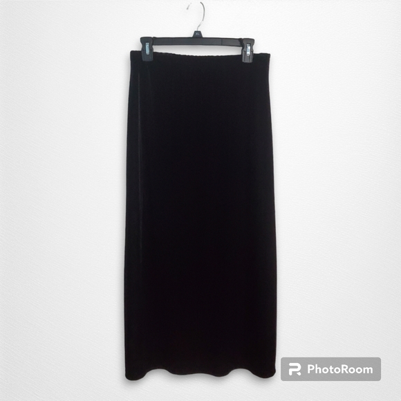 Style & Co. Dresses & Skirts - Style & Co black velvet maxi skirt, size M